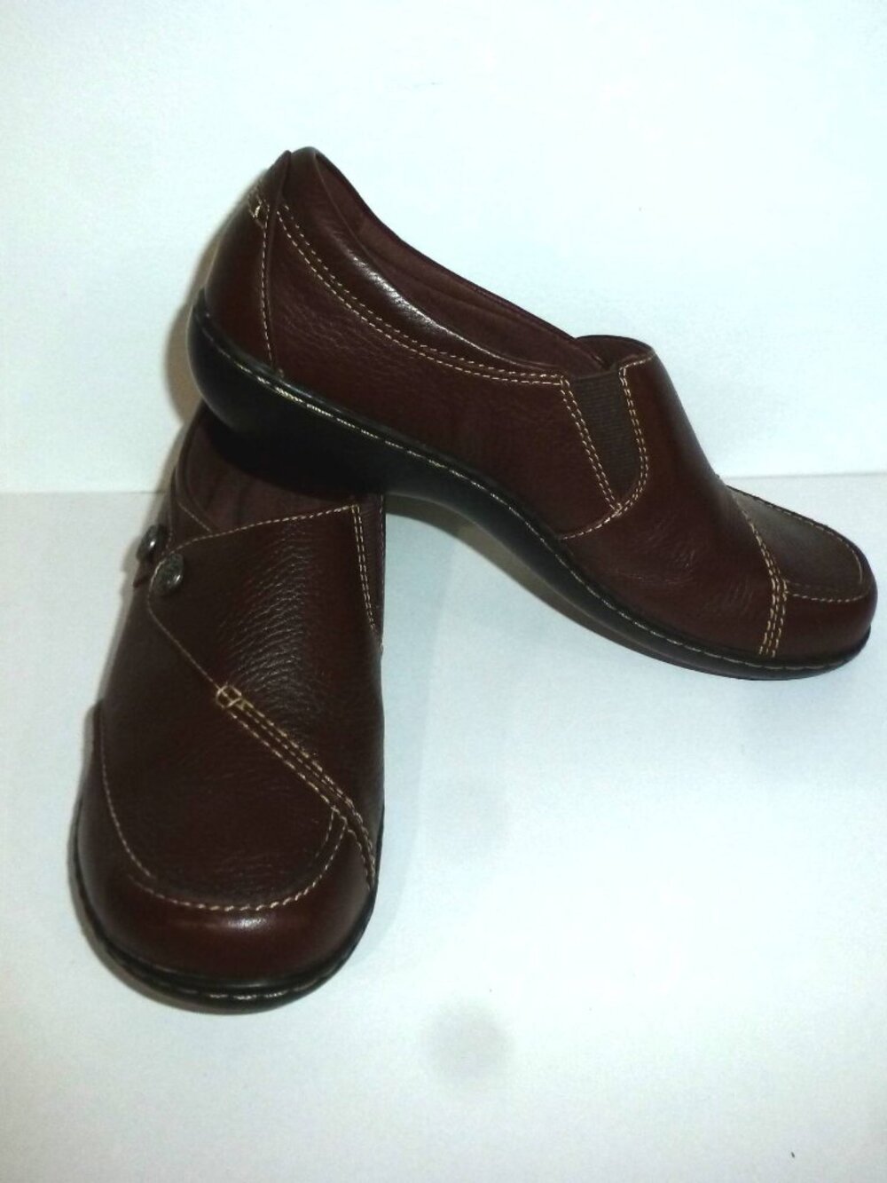 Clarks Ultimate Comfort Collection - Brown Leather Shoes - Women SZ 8.5